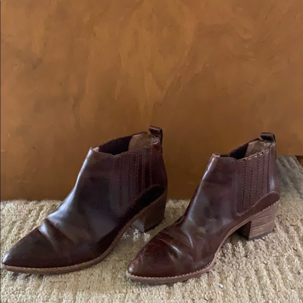 Madewell brown leather boots